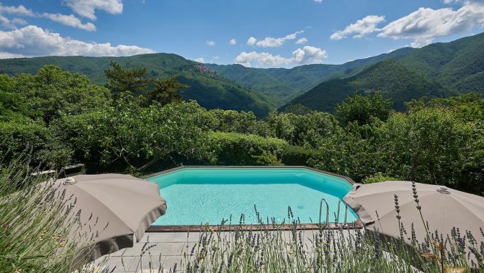 Image No.6-4 Bed House for sale