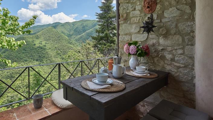 Image No.15-4 Bed House for sale