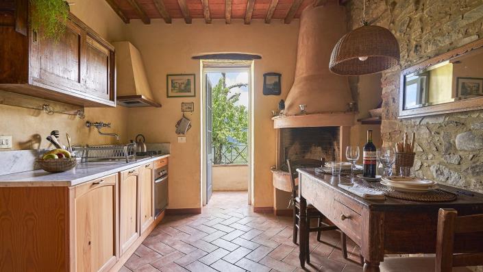 Image No.17-4 Bed House for sale