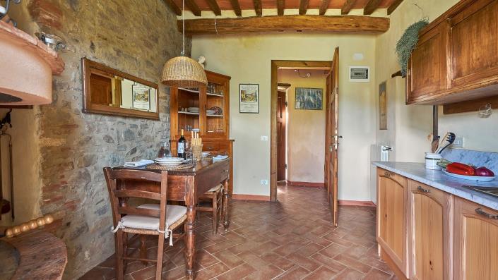 Image No.19-4 Bed House for sale