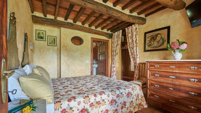 Image No.30-4 Bed House for sale