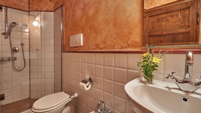 Image No.33-4 Bed House for sale