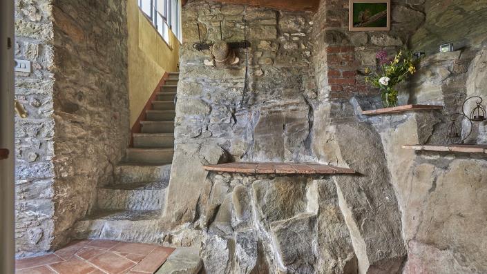 Image No.38-4 Bed House for sale