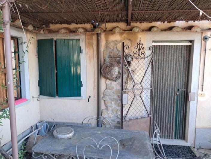 Image No.19-2 Bed Apartment for sale