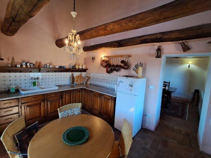 Image No.6-3 Bed House for sale