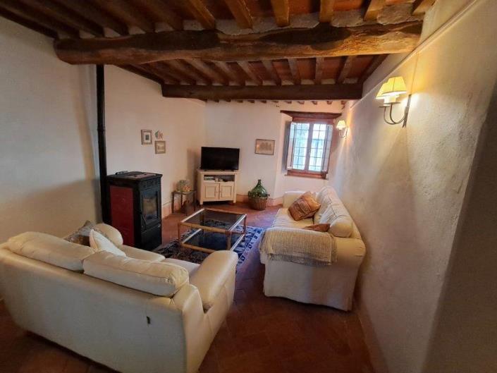 Image No.18-3 Bed House for sale