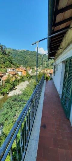 Image No.1-Appartement de 4 chambres à vendre à Bagni di Lucca