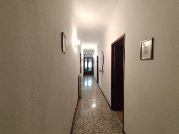 Image No.18-4 Bed Apartment for sale