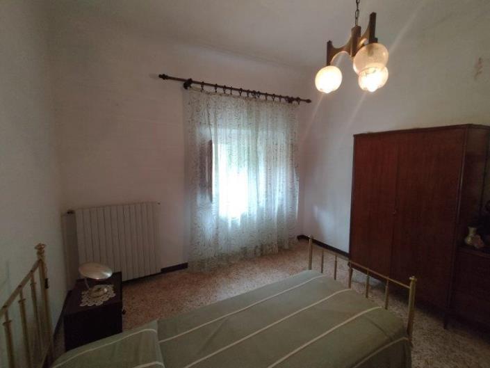 Image No.33-4 Bed Apartment for sale