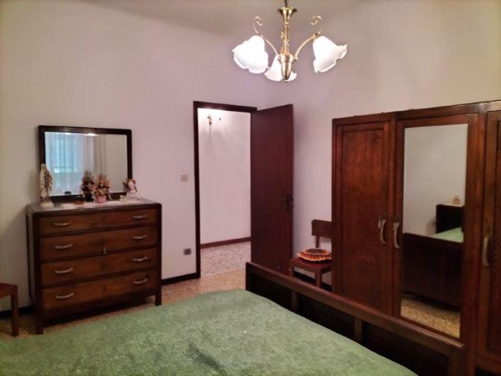 Image No.42-4 Bed Apartment for sale