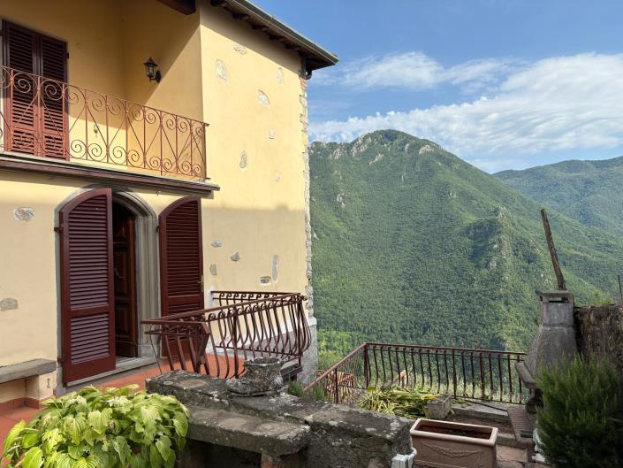 Image No.5-Maison de 4 chambres à vendre à Bagni di Lucca