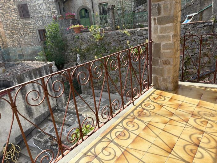 Image No.6-Maison de 4 chambres à vendre à Bagni di Lucca