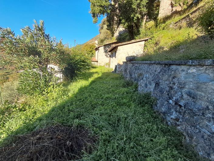 Image No.12-5 Bed House for sale