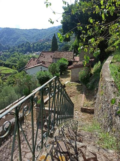 Image No.23-5 Bed House for sale