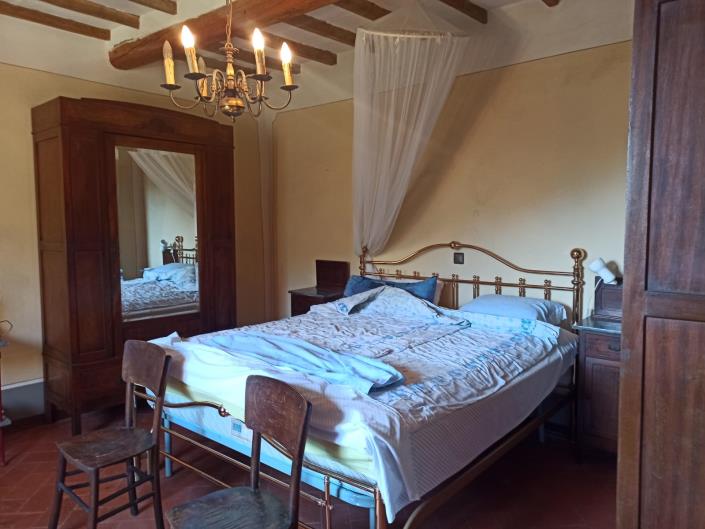 Image No.31-5 Bed House for sale