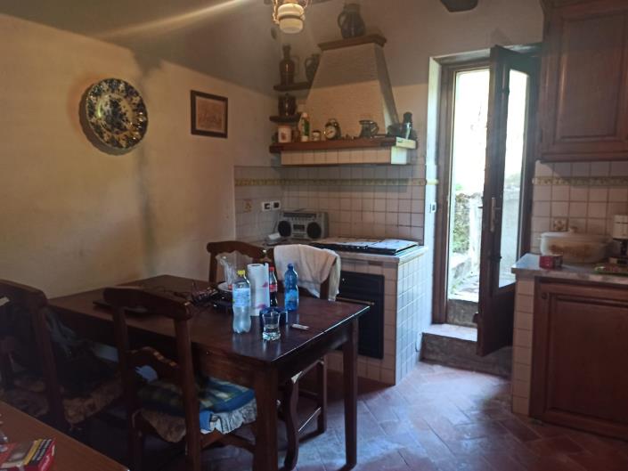 Image No.37-5 Bed House for sale