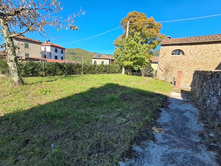 Image No.2-3 Bed House for sale