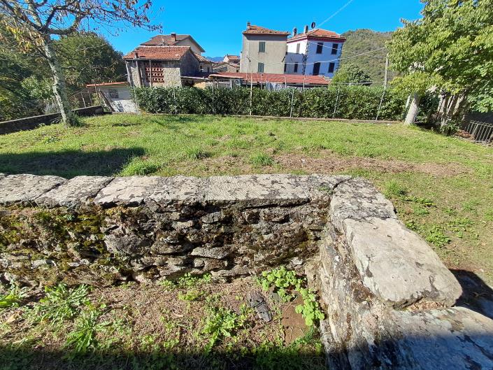 Image No.3-3 Bed House for sale