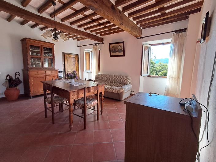 Image No.8-3 Bed House for sale