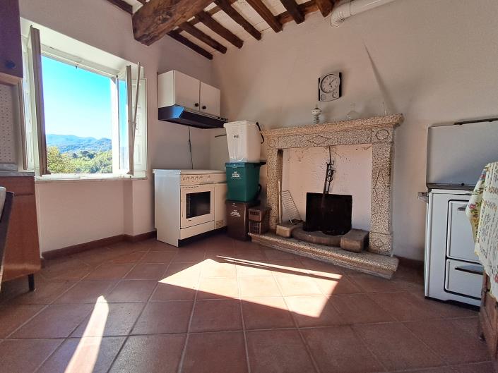 Image No.11-3 Bed House for sale