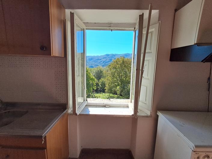 Image No.12-3 Bed House for sale