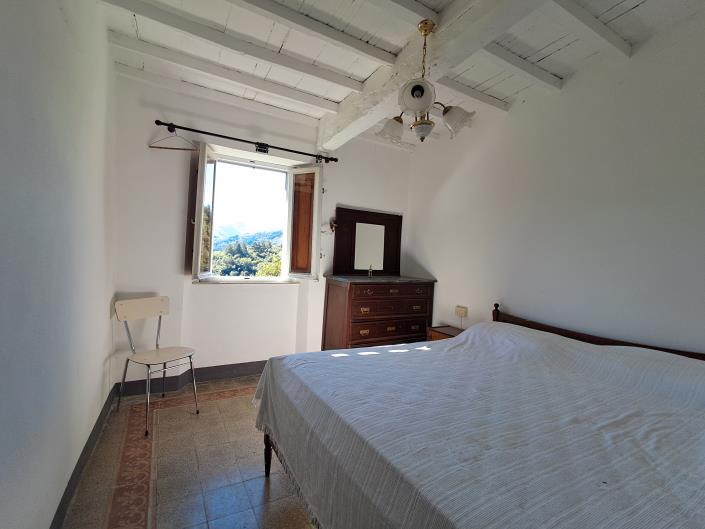 Image No.19-3 Bed House for sale