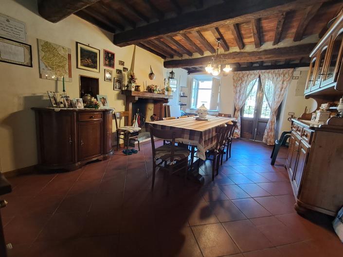 Image No.6-3 Bed House for sale