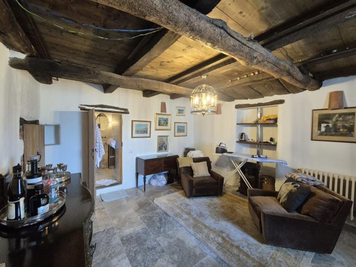 Image No.12-5 Bed House/Villa for sale