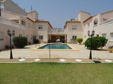 4 Bed Townhouse for sale