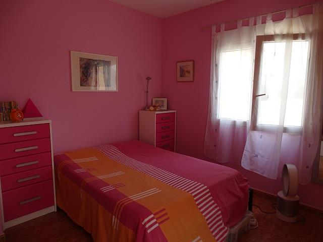 Image No.8-4 Bed Townhouse for sale