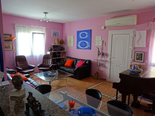 Image No.20-4 Bed Townhouse for sale