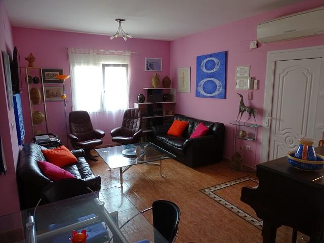 Image No.21-4 Bed Townhouse for sale