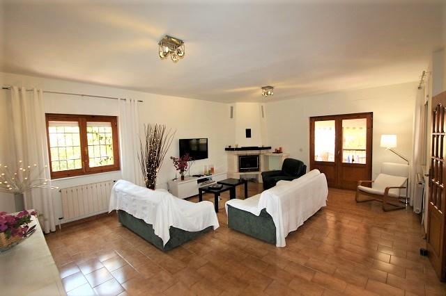 Image No.9-3 Bed Villa for sale