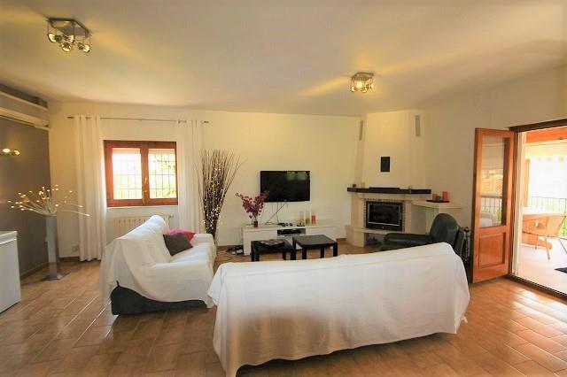 Image No.10-3 Bed Villa for sale