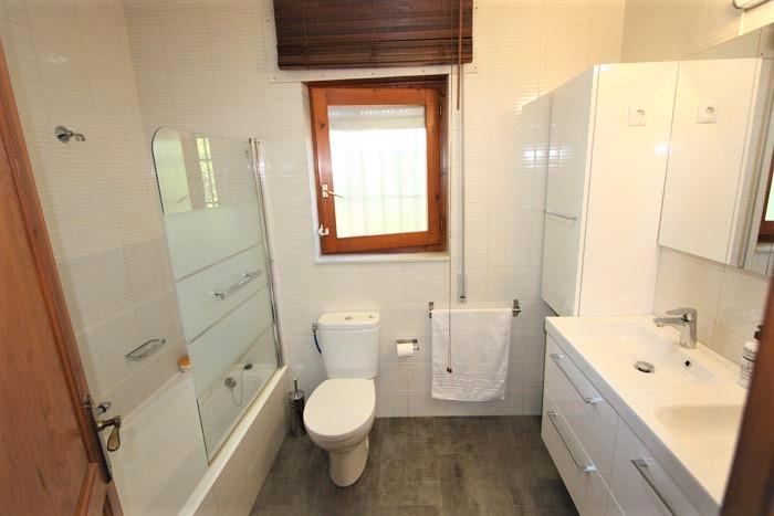 Image No.20-3 Bed Villa for sale