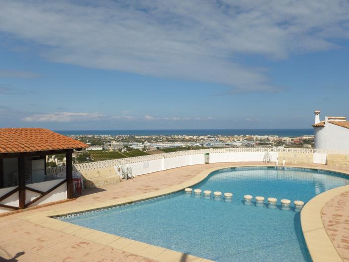 Image No.2-4 Bed Villa for sale