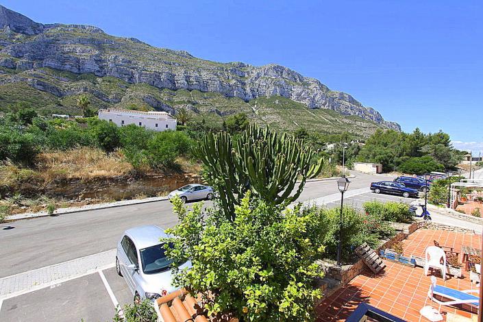 Image No.5-3 Bed Townhouse for sale