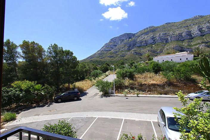 Image No.6-3 Bed Townhouse for sale