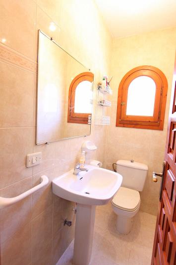 Image No.19-3 Bed Townhouse for sale