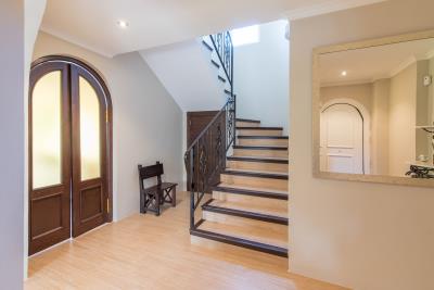 9-Entrance-Hall