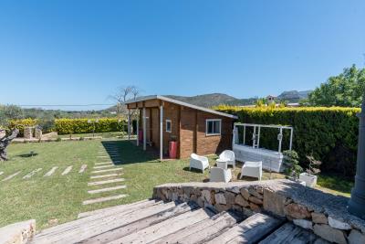 Guest-Cabin-External