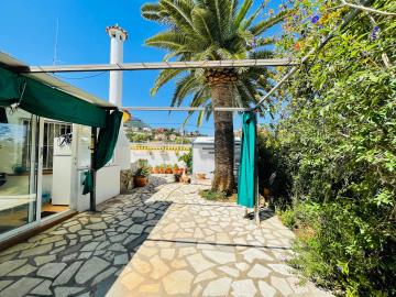 5-casassingulares-propiedades_6465158b6b5e7-source