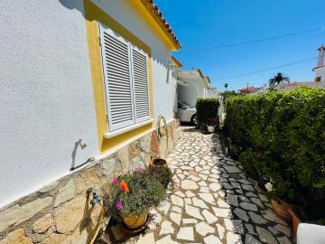17-casassingulares-propiedades_64651587382e9-source