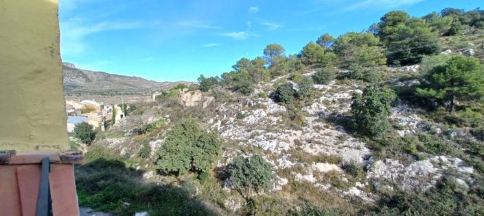 Image No.26-3 Bed Townhouse for sale