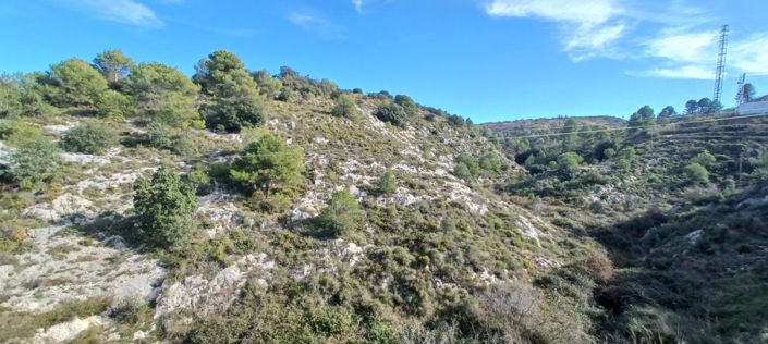 Image No.27-3 Bed Townhouse for sale