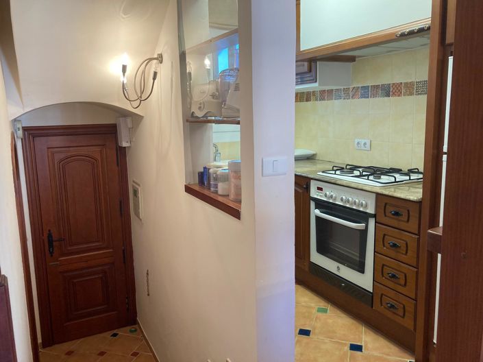 Image No.8-2 Bed Townhouse for sale