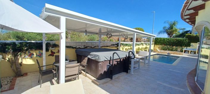 Image No.17-3 Bed Villa for sale