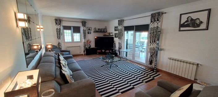 Image No.22-3 Bed Villa for sale