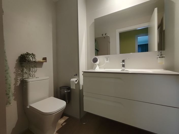 Image No.25-4 Bed Penthouse for sale