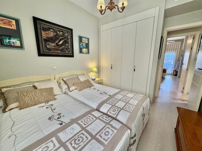 Image No.37-3 Bed Apartment for sale